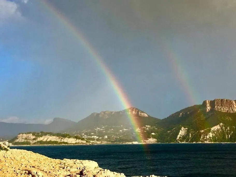 Lou Jas, Maison De Charme, A 1 Km De La Mer Cassis 0*,  France
