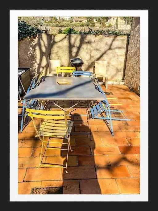 Lou Jas, Maison De Charme, A 1 Km De La Mer Cassis 0*,  France